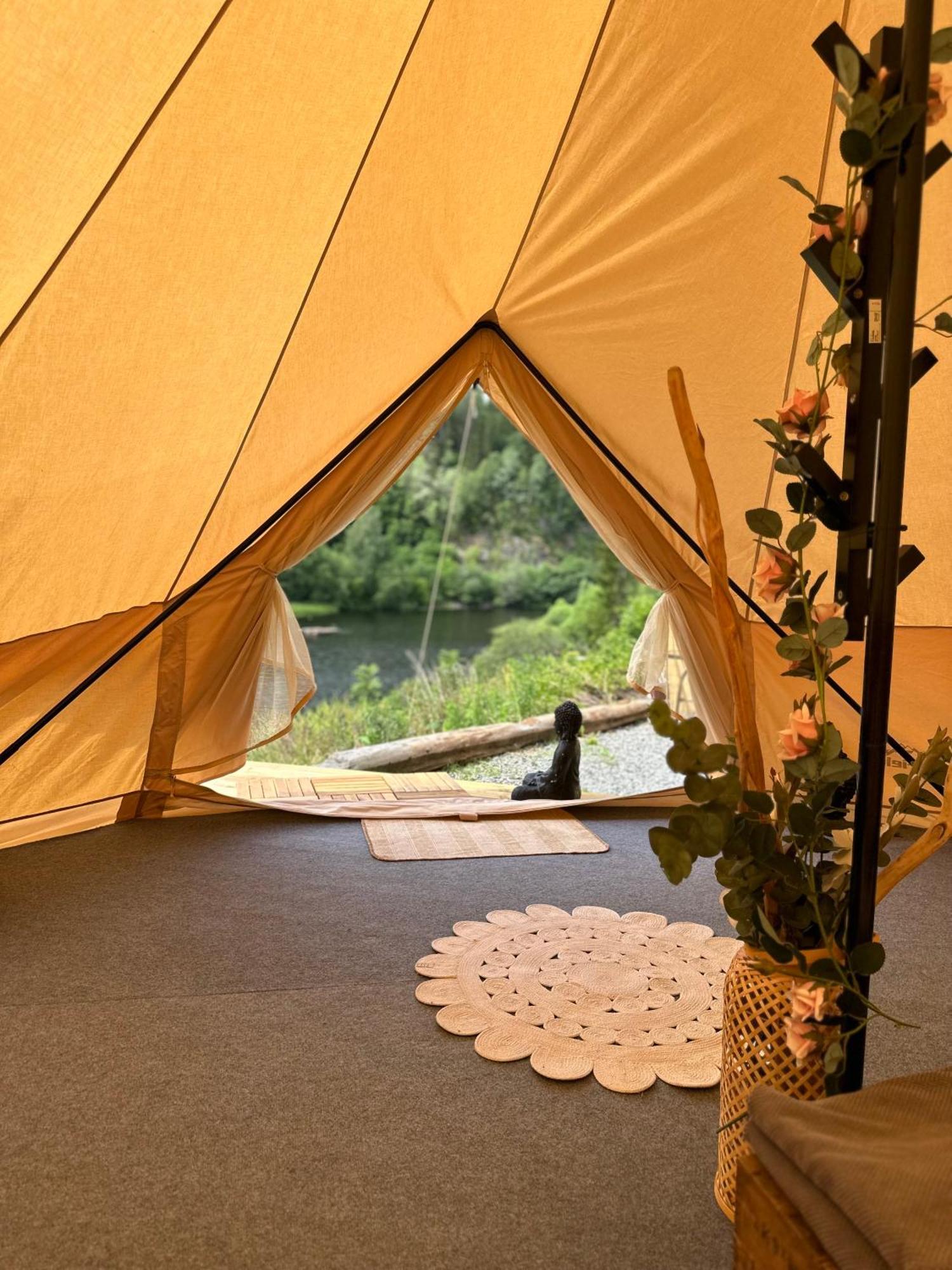 Glamping On Idyllic Lake, Paddle Boards & Rowboat Porsgrunn Luaran gambar